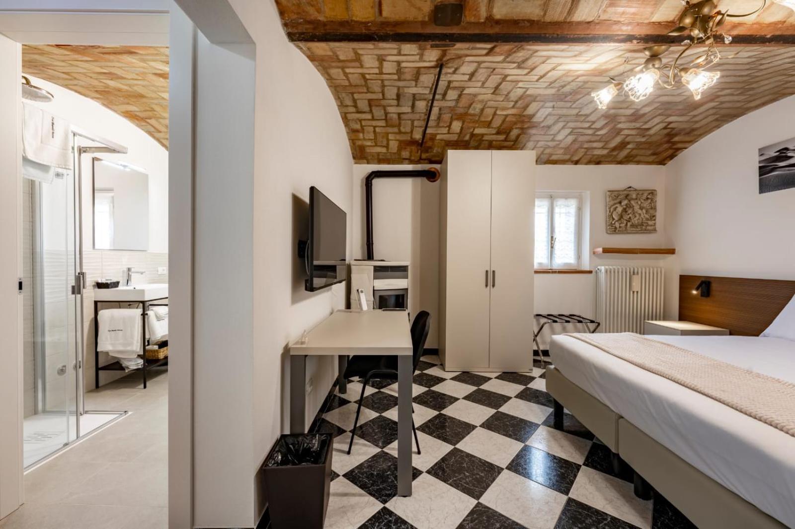 Due Maesta Home Reggio Emilia Exterior foto